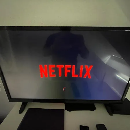 Esprit Jaune - Cosy Salengro - Sauna & Sport Club * 牟罗兹