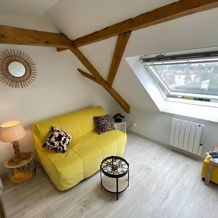 Esprit Jaune - Cosy Salengro - Sauna & Sport Club *