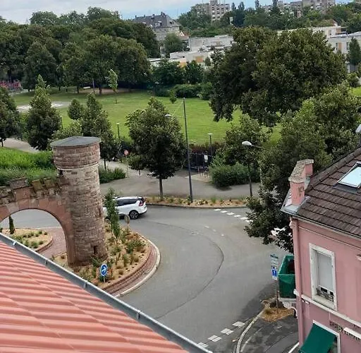 公寓 Esprit Jaune - Cosy Salengro - Sauna & Sport Club